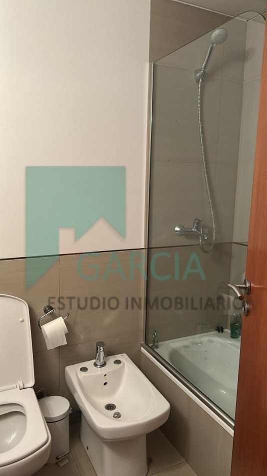 En venta departamento dos dormitorios , dos baños , cochera !