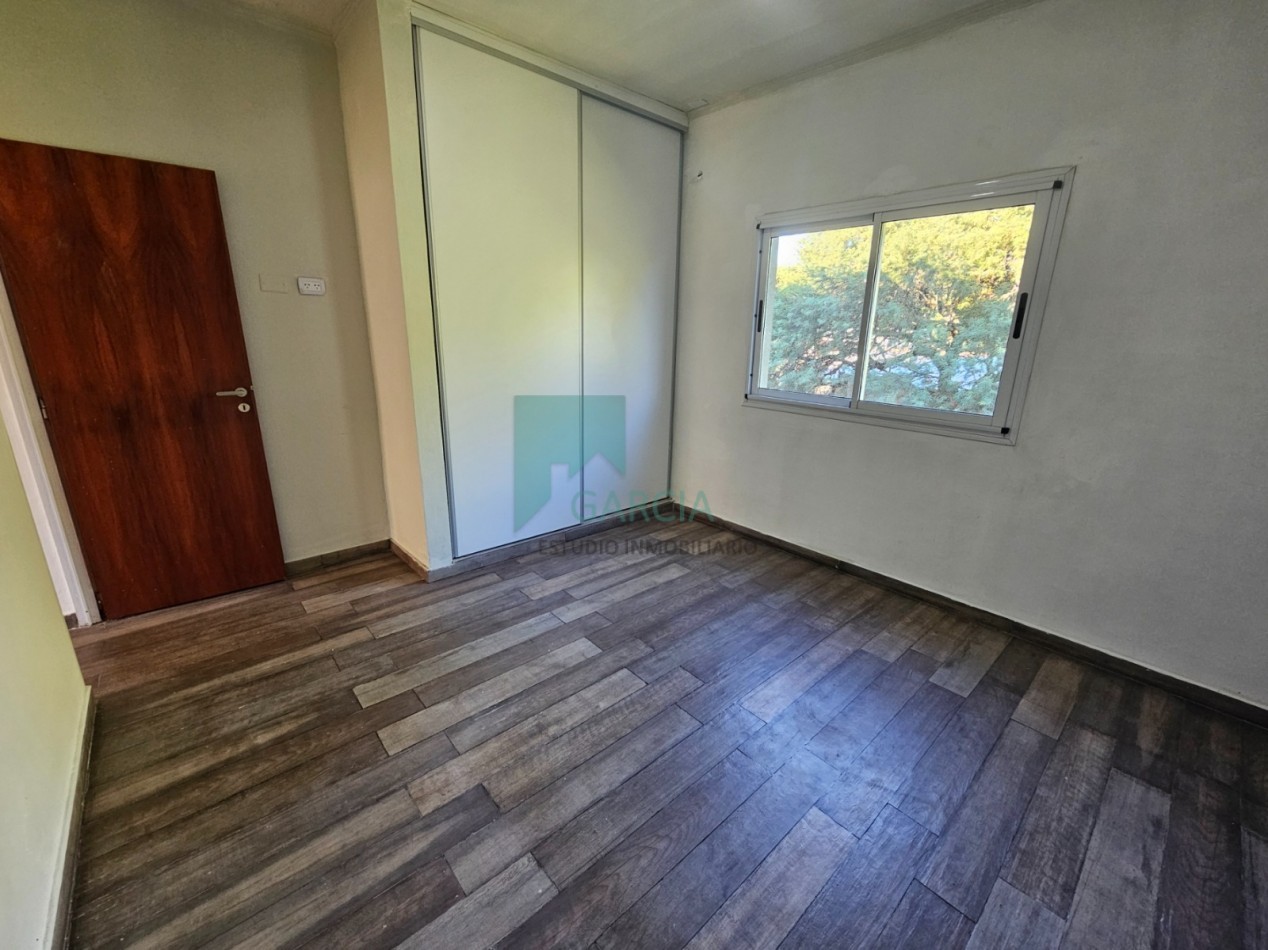 SE ALQUILA CASA DE 3 DORMITORIOS ZONA LA TOMA