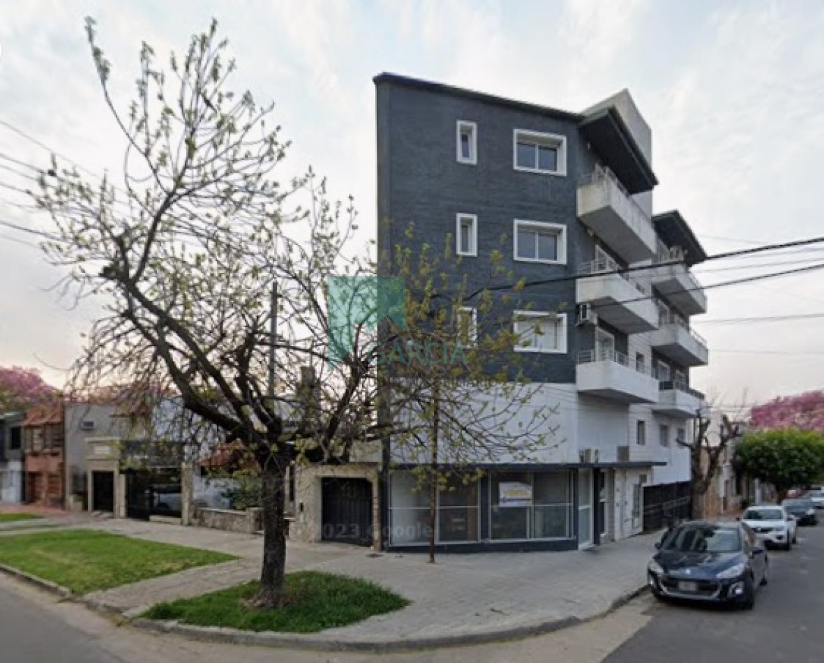 SE VENDE DEPARTAMENTO ZONA SHOPING DEL PARANA