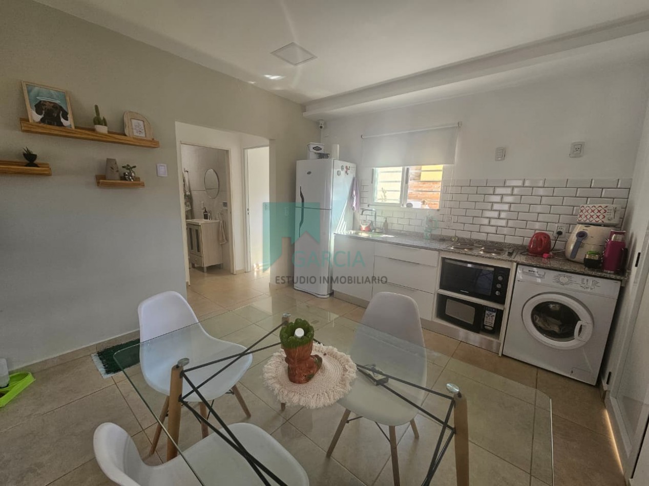 Vendo casa moderna zona Artigas y O Higgins