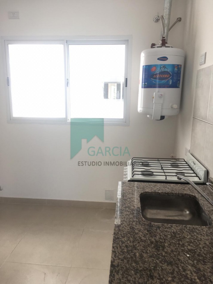 ALQUILO DPTO 1 DORM ZONA PARQUE