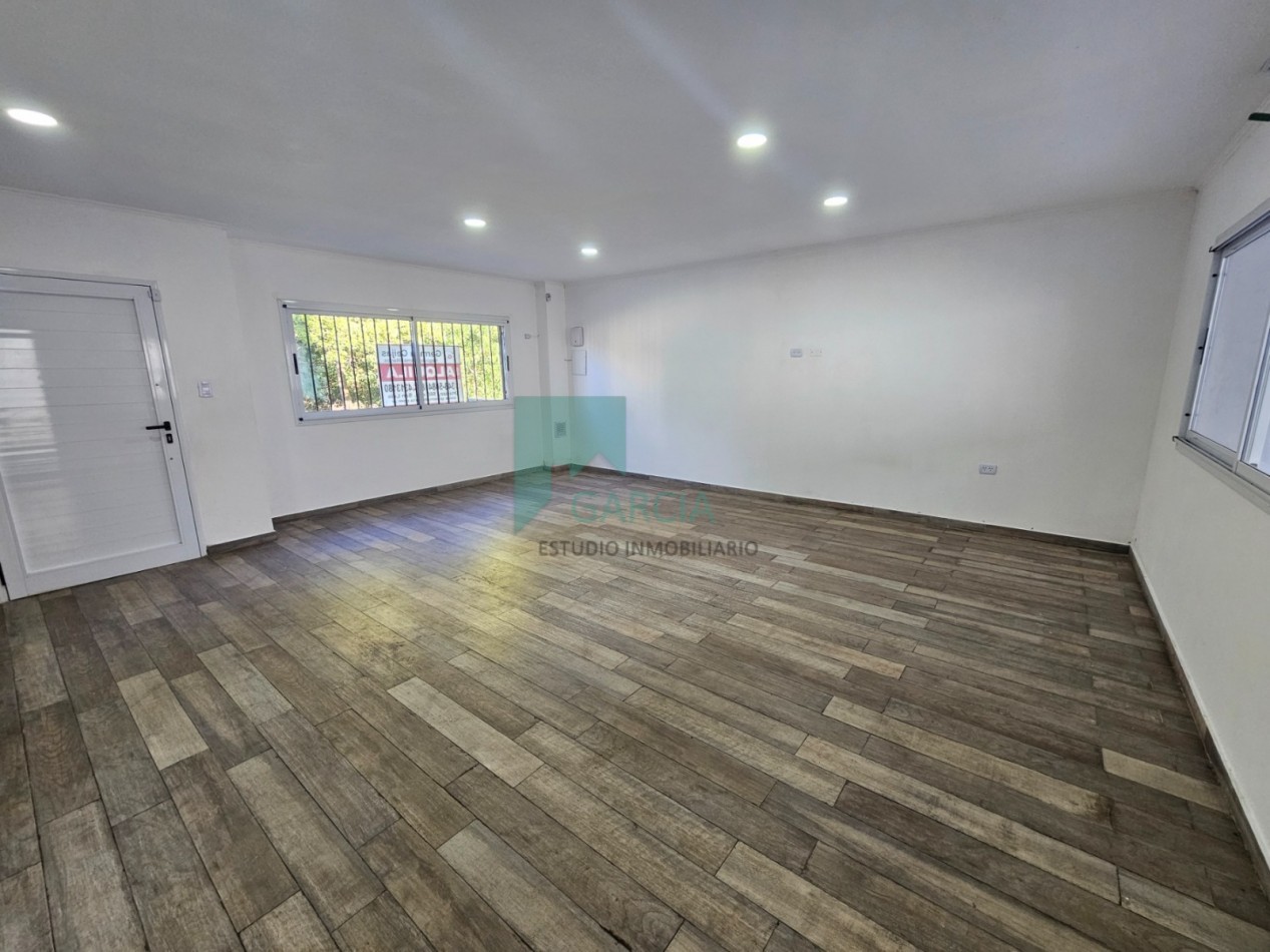 SE ALQUILA CASA DE 3 DORMITORIOS ZONA LA TOMA