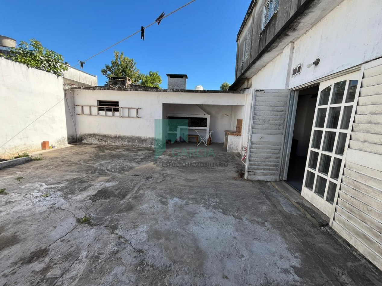 Alquilo casa amoblada sobre Garrigo casi Miguel