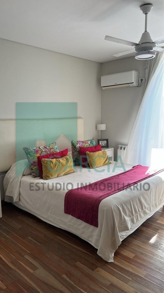 En venta departamento dos dormitorios , dos baños , cochera !