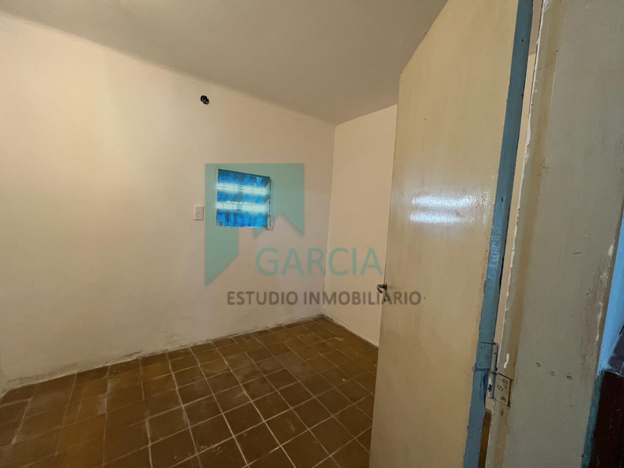 VENDO CASA EN CHACABUCO CASI PERON