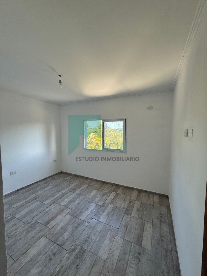 Se vende duplex zona Paracao