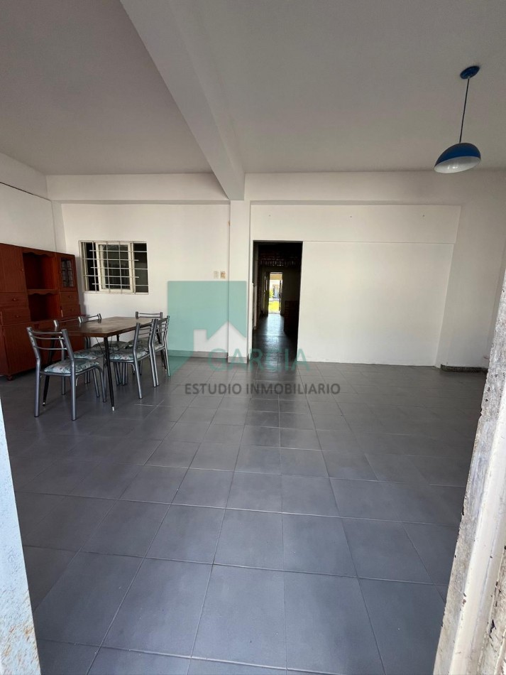 Alquilo casa amoblada sobre Garrigo casi Miguel