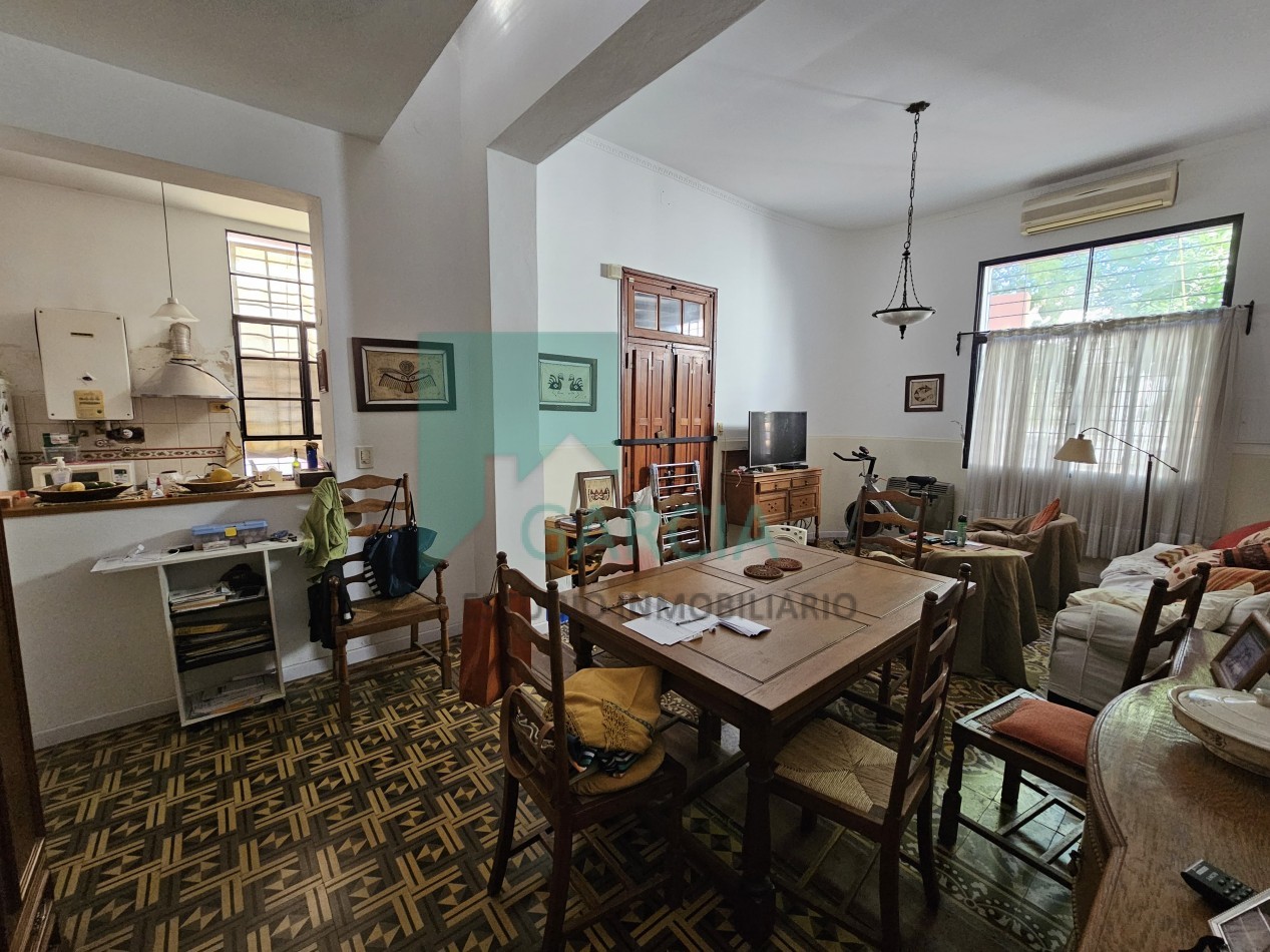 SE VENDE CASA ZONA CENTRO LISTA PARA ENTRAR A VIVIR