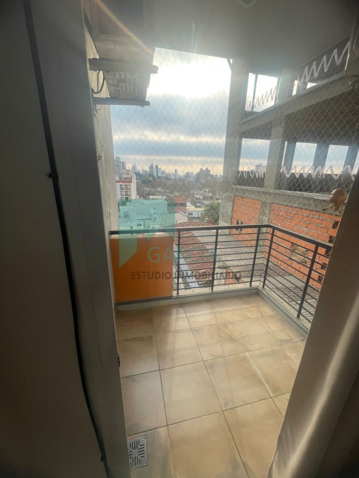 Se vende departamento de un dormitorio zona centro