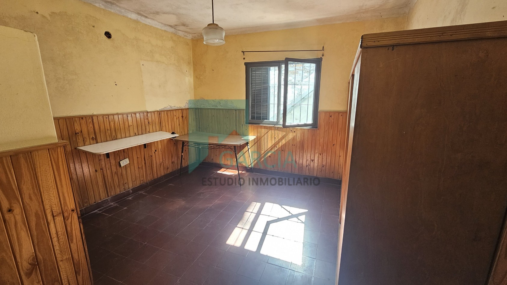 Vendo casa a reciclar zona Mexico y Patagonia