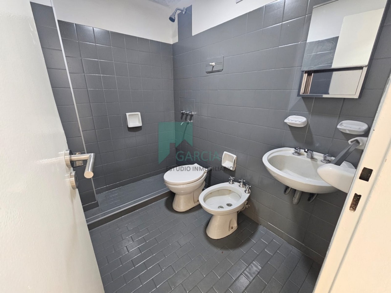 Vendo Dpto 2 dorm Planta Baja zona Centro