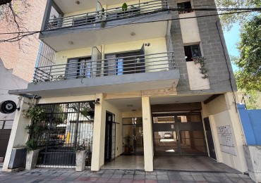 Se vende departamento zona Shoping Paseo del Parana