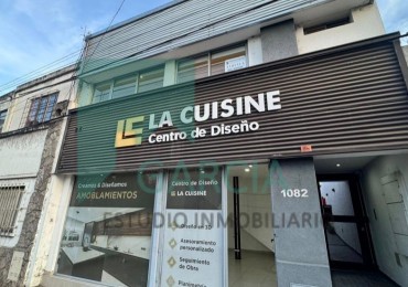 Vendo Local Comercial frente a la Terminal de Omnibus