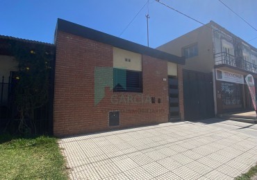 SE VENDE CASA CON GALPON ZONA PARQUE GAZZANO