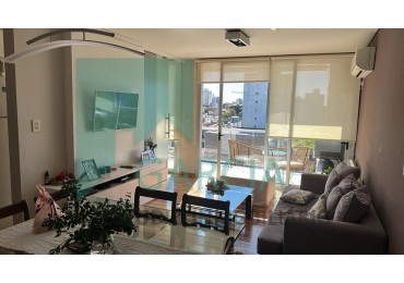 En venta departamento dos dormitorios , dos baños , cochera !